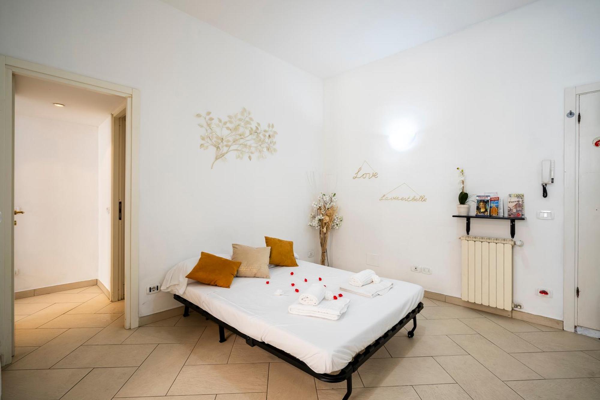 Chic House In Centro Storico Appartement Florence Buitenkant foto